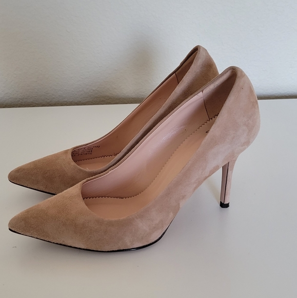 J. Crew Elsie Suede Pump in Tan Size 5 - Picture 3 of 6